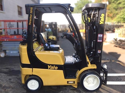 Yale propane cushion tire forklift