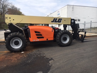 JLG G10-43A forklift