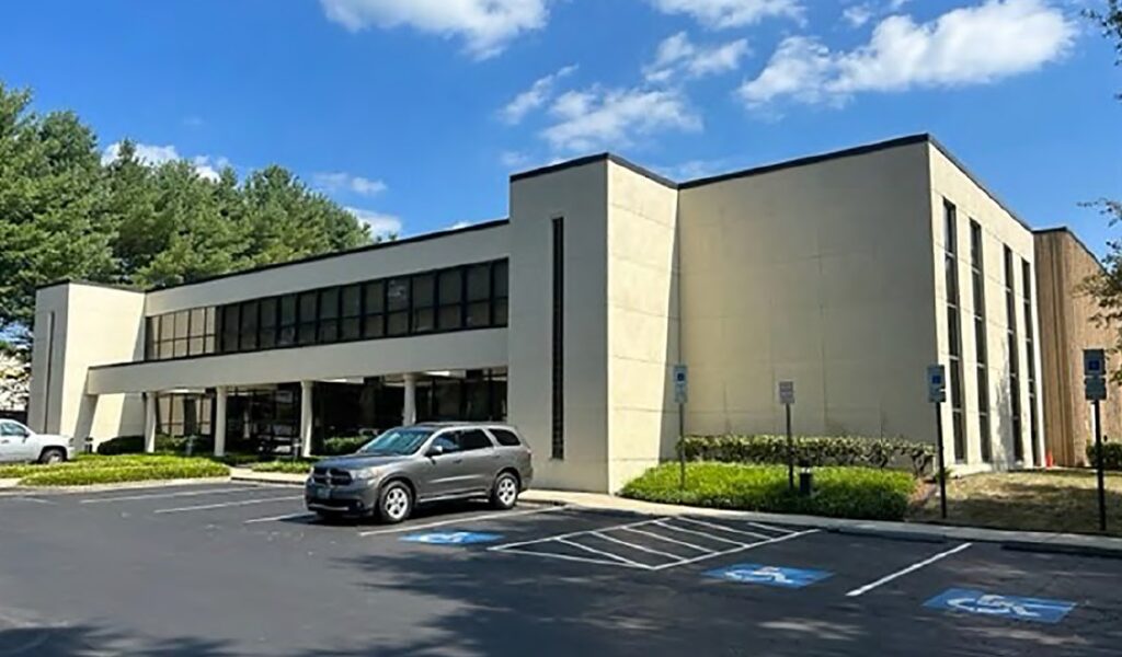 Exterior of Eastern Lift Truck Co.'s facility at 300 Commerce Dr., Upper Marlboro, MD 20774