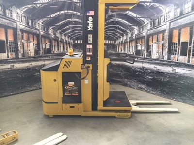 Yale OS030 forklift