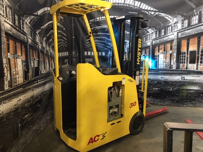 2015 Hyster E30HSD