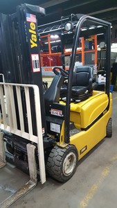 Yale electric forklift