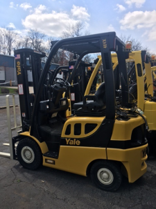 2018 Yale GLP040SVXNEAE084