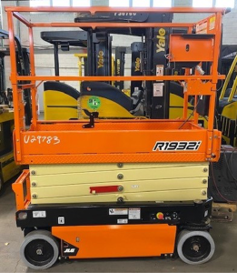 2021 JLG R1932i