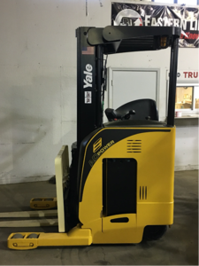 Yale NR040DAN forklift