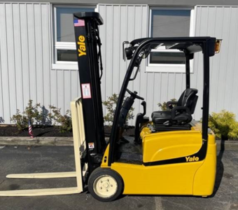 Yale ERP030VTN three wheel electric forklift