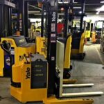 Yale pallet stacker