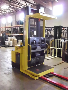 Hyster R30XMS forklift