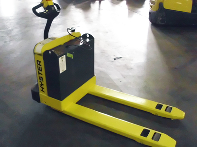 Hyster pallet truck