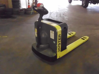 Hyster pallet truck