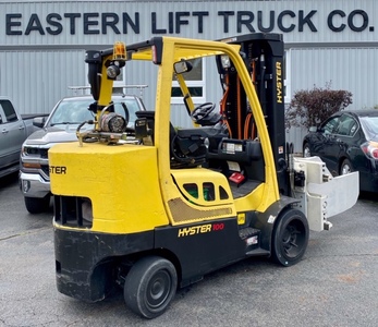 Hyster S100FTBCS forklift with attachment