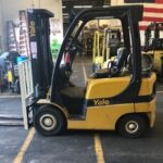 Yale propane pneumatic tire four wheel forklift