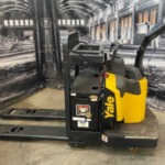 Yale MPE060LVHN pallet truck