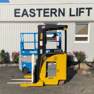 Yale narrow aisle reach truck