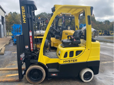 Hyster cushion tire propane powered forklift