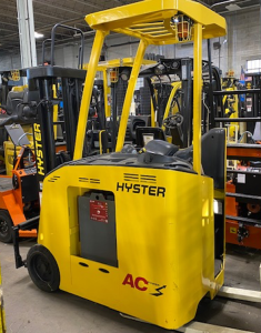 Hyster narrow aisle forklift