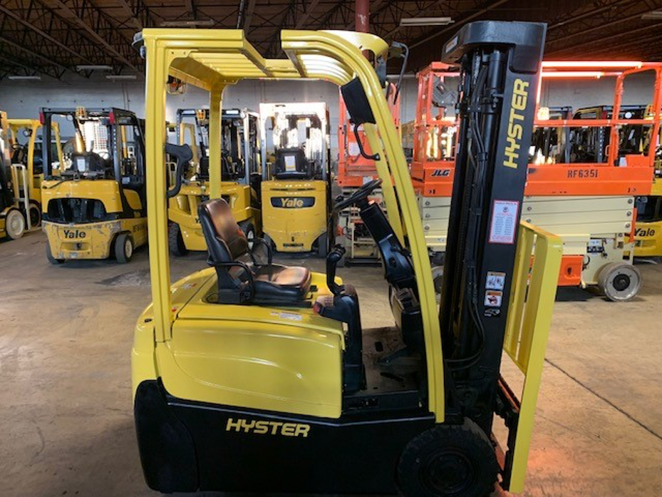 2018 Hyster J30XNT