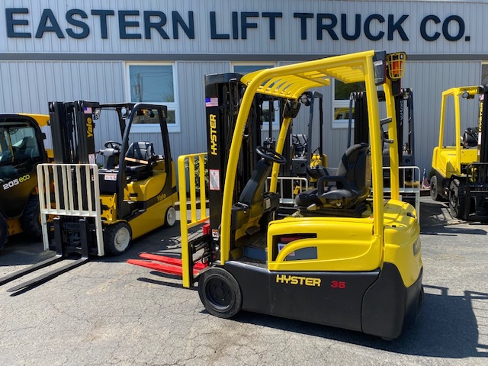 2017 Hyster J35XNT