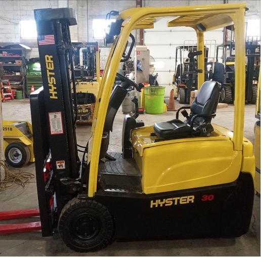 2017 Hyster J30XNT