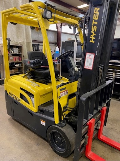 2017 Hyster J35XNT