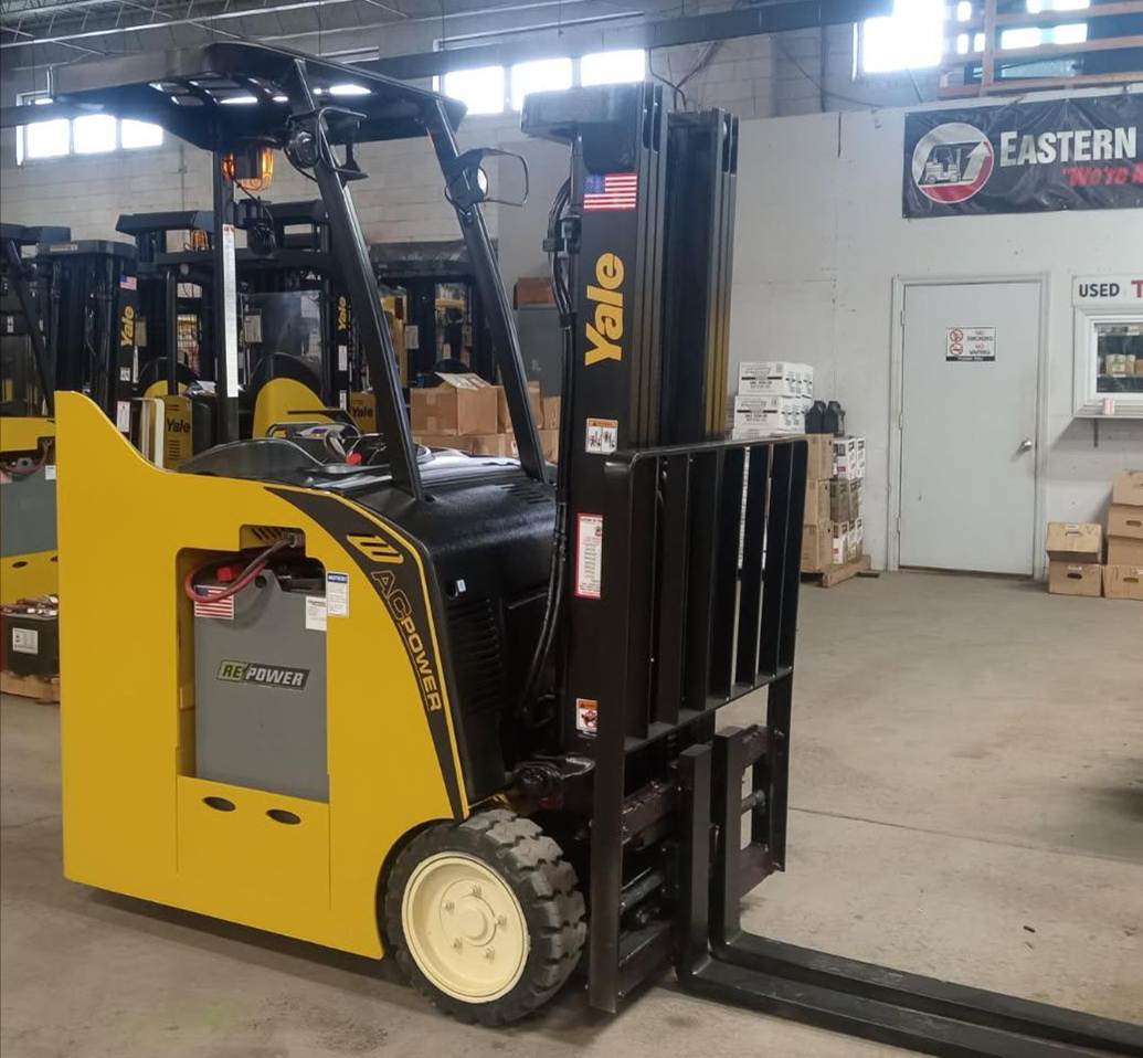 2018 Yale ESC035ADN36TE082