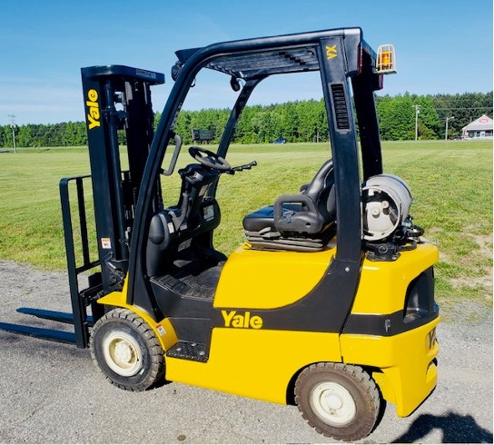 2019 Yale GLP040SVXNEAE084