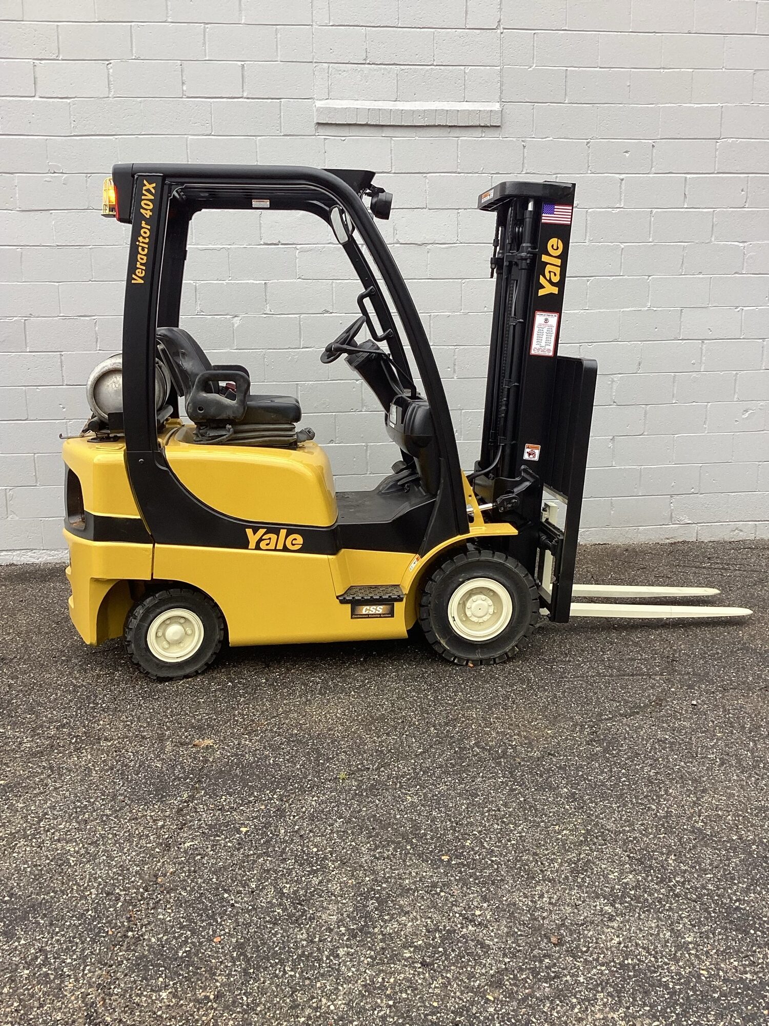2019 Yale GLP040SVXNEAE084