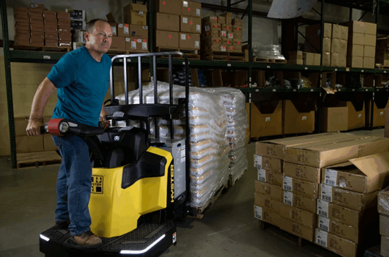 Warehouse Forklifts: Hyster B60ZHD2 - Eastern Lift Truck Co., Inc.
