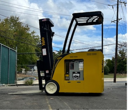 2019 Yale ESC040ADN36TE088