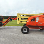 2017 JLG 450AJ