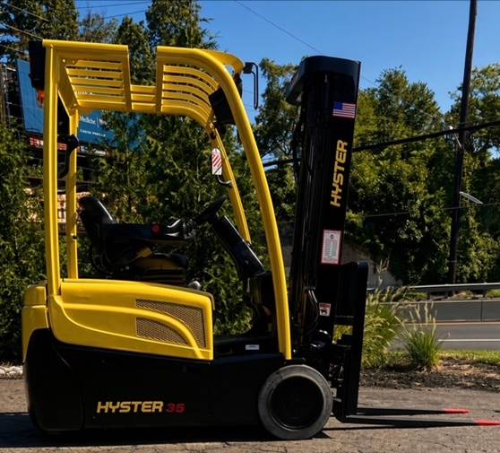2021 Hyster J35XNT